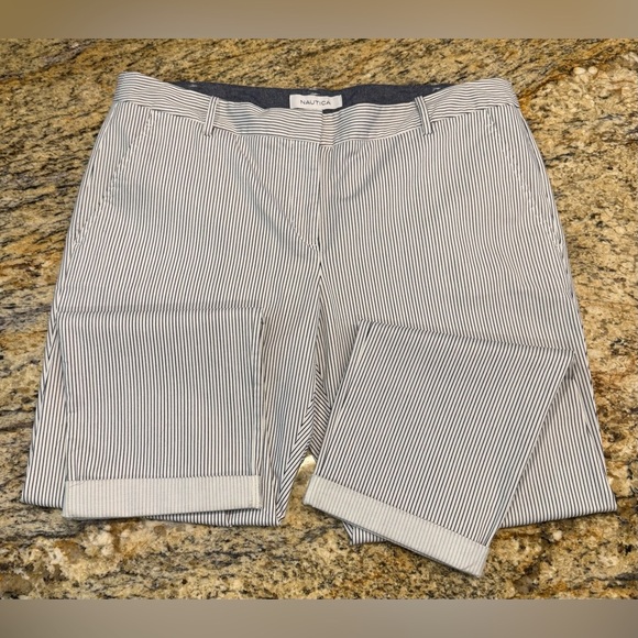Nautica Navy Striped Chino Crop Pants  Women’s Size 14 - Picture 4 of 8